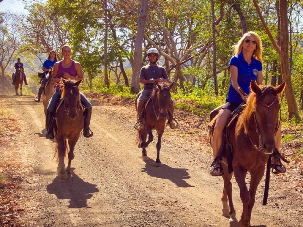 Tour de Cabalgata